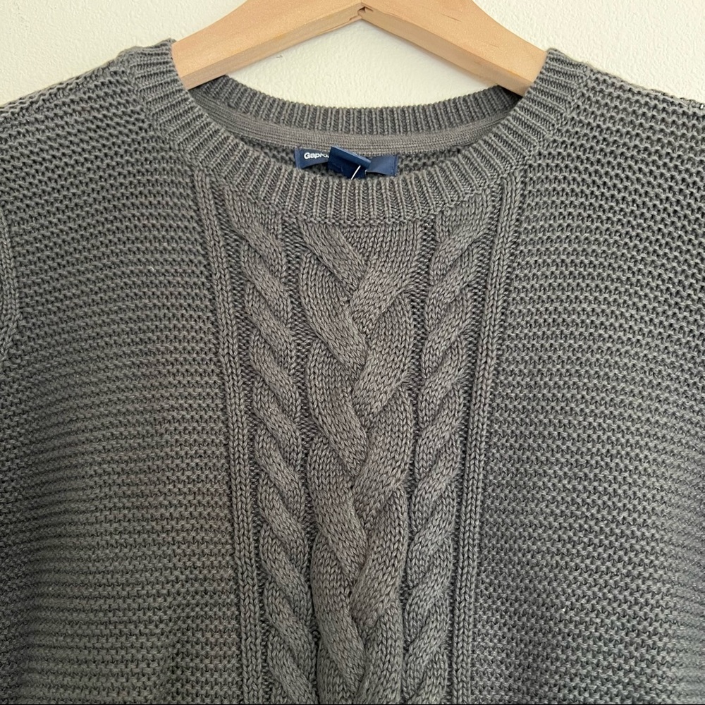 🍄 NWT Gap girl kids Cable knit sweater sz XL girl 12